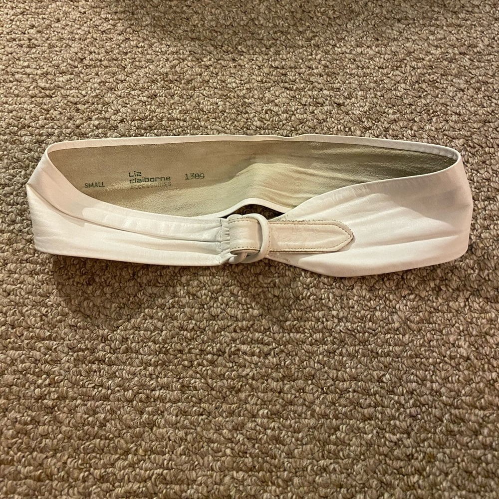 Vintage Liz Claiborne belt